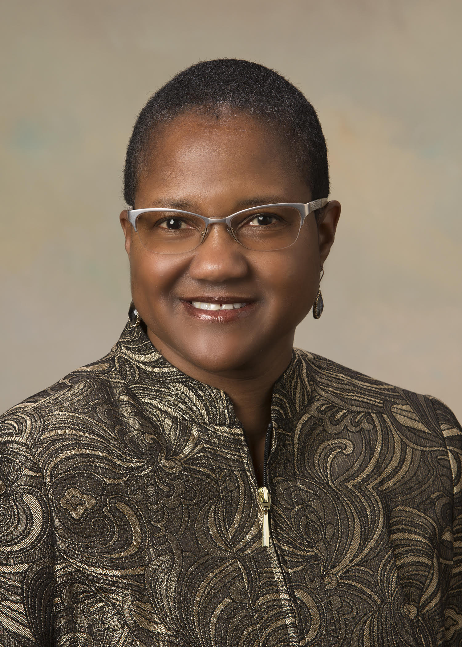 Dr. Lisa Wallace-Davis